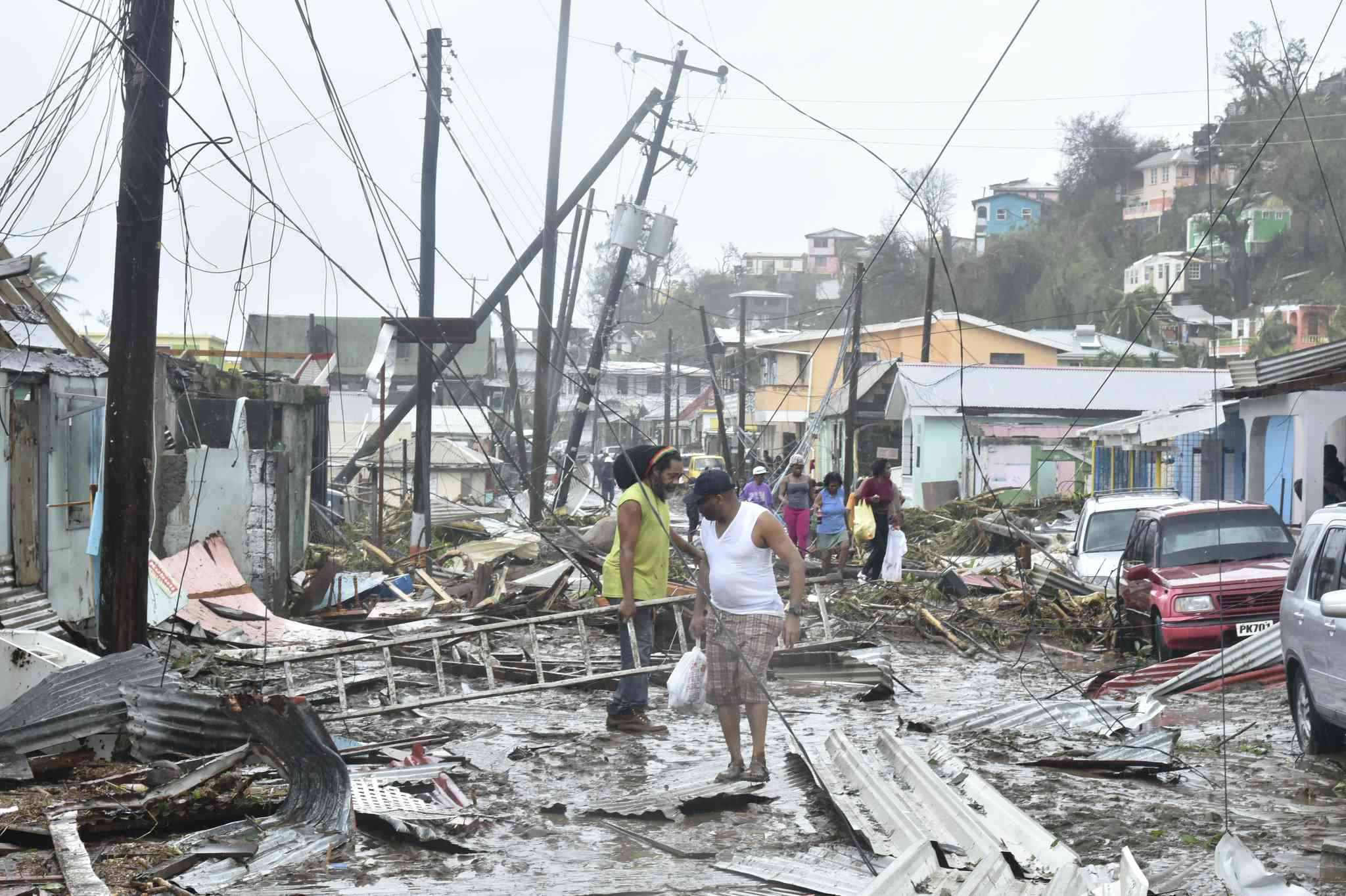 Daños del huracán María 2017 en Dominica