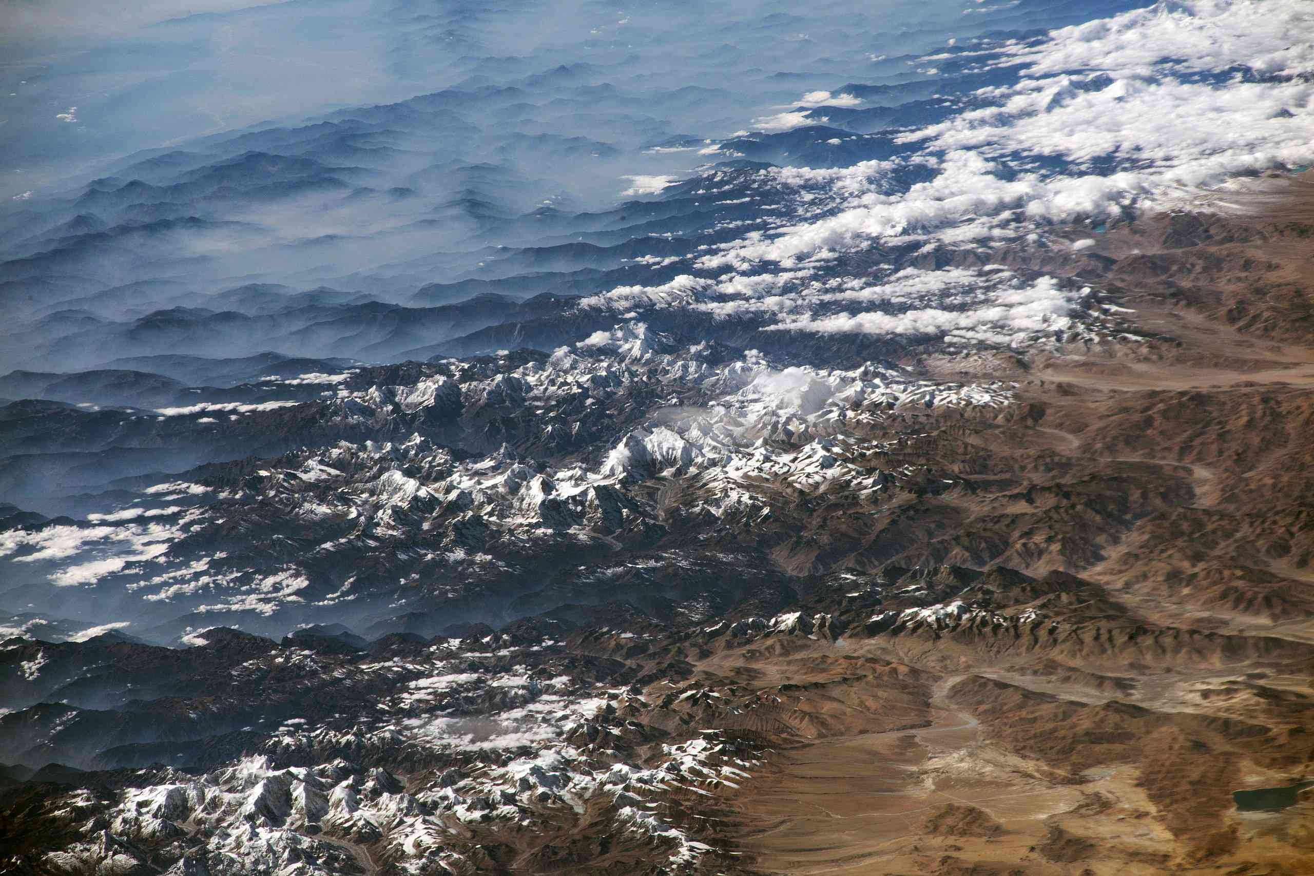 Vista del Himalaya desde la Expedición 53 de la NASA