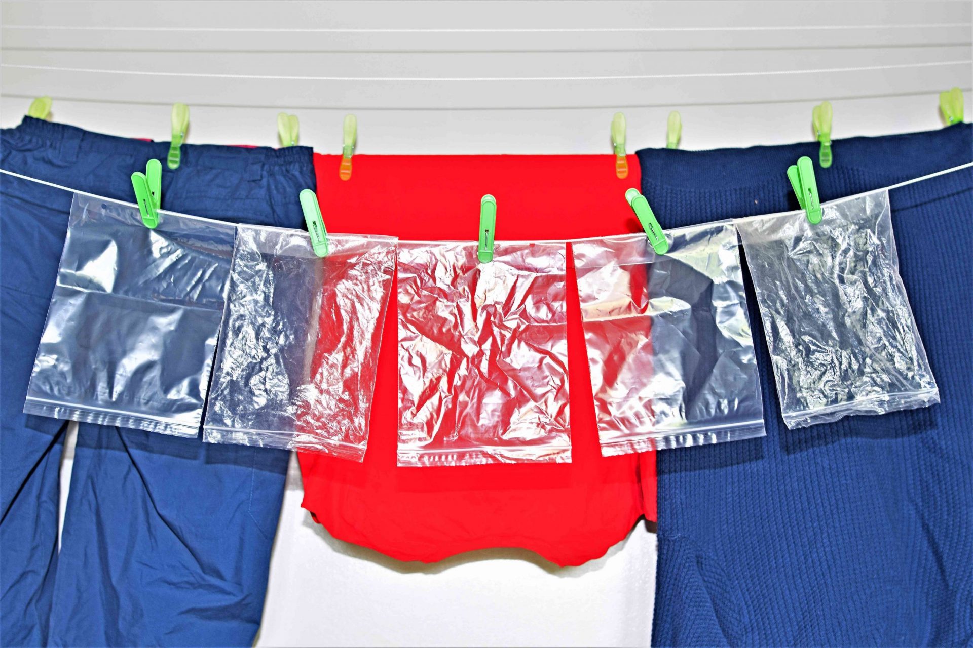 Las bolsas de plástico para bocadillos pueden lavarse y secarse al aire