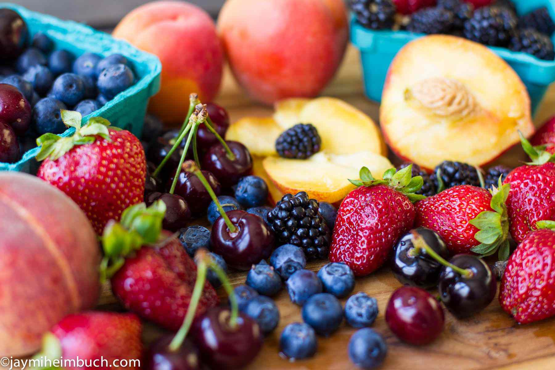 Frutas y bayas para parfaits