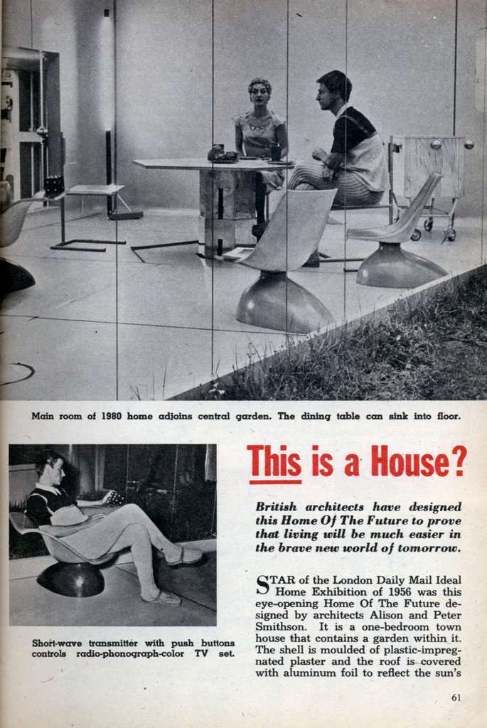 Página de la revista con fotos de la casa futurista