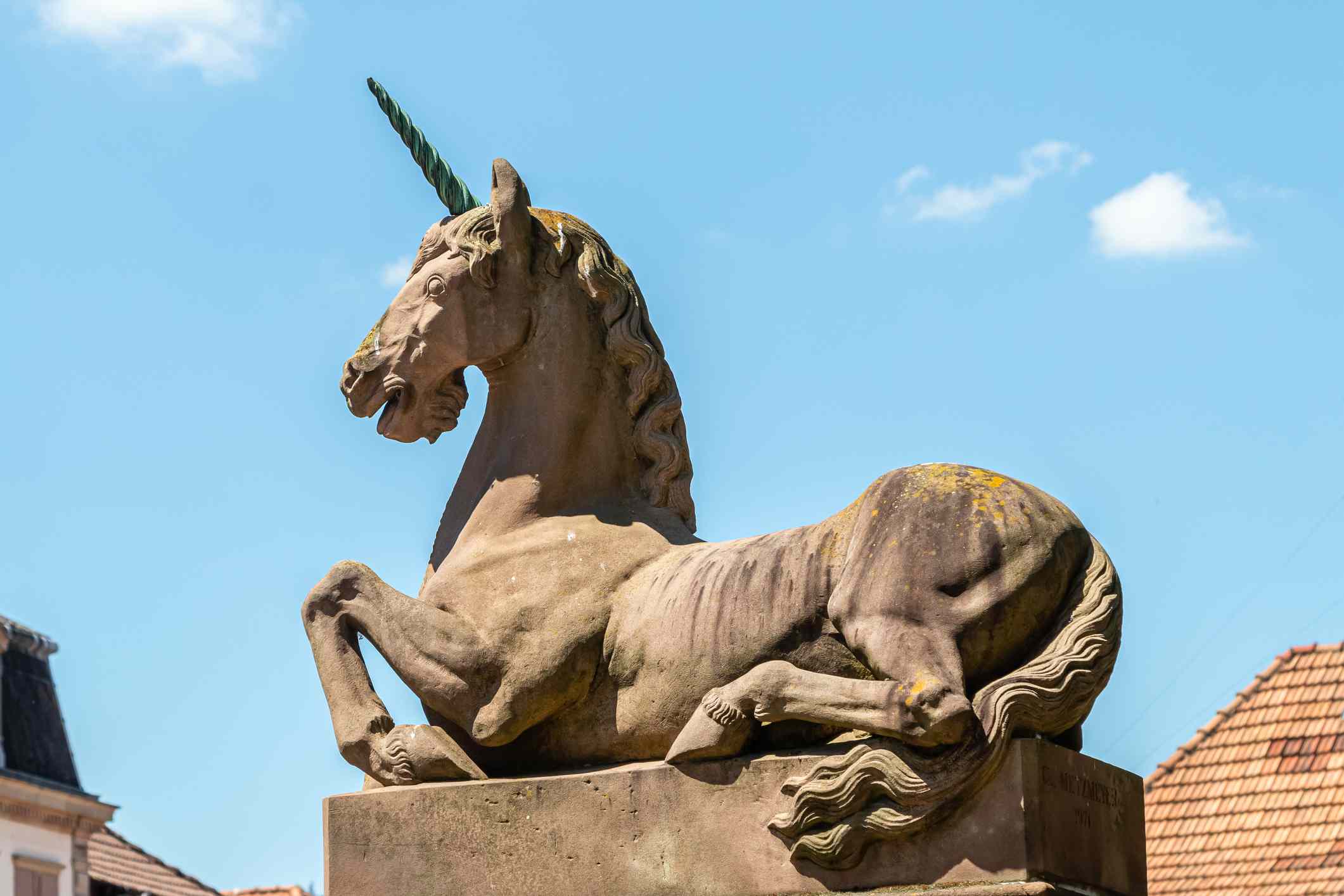 estatua de unicornio en Saverne, Alsacia