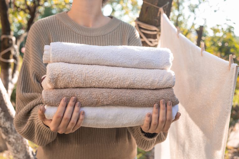 conseguir toallas suaves y esponjosas suavizante - ECVerde